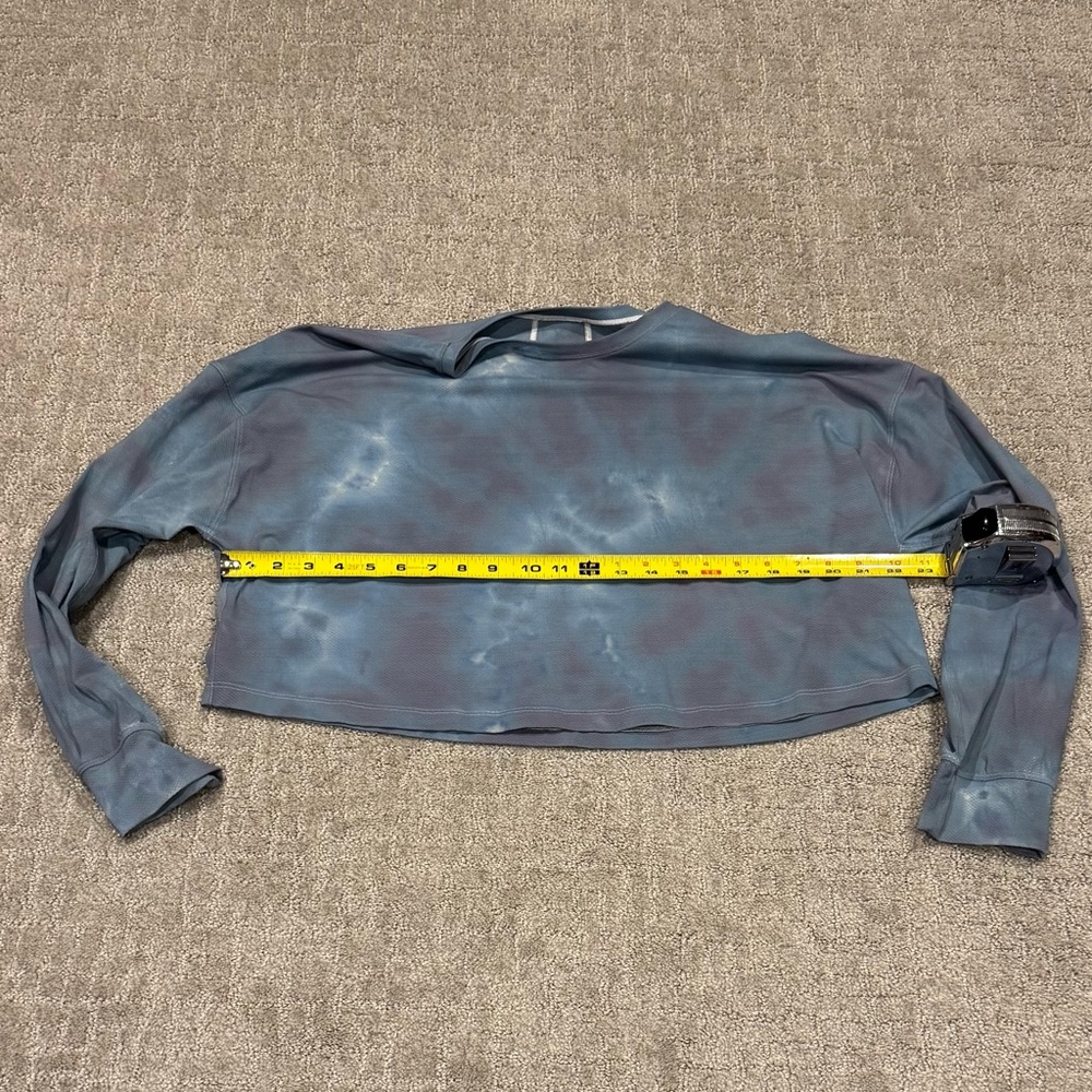 lululemon athletica Teal Tie-Dye Long Sleeve Top - Picture 4 of 4